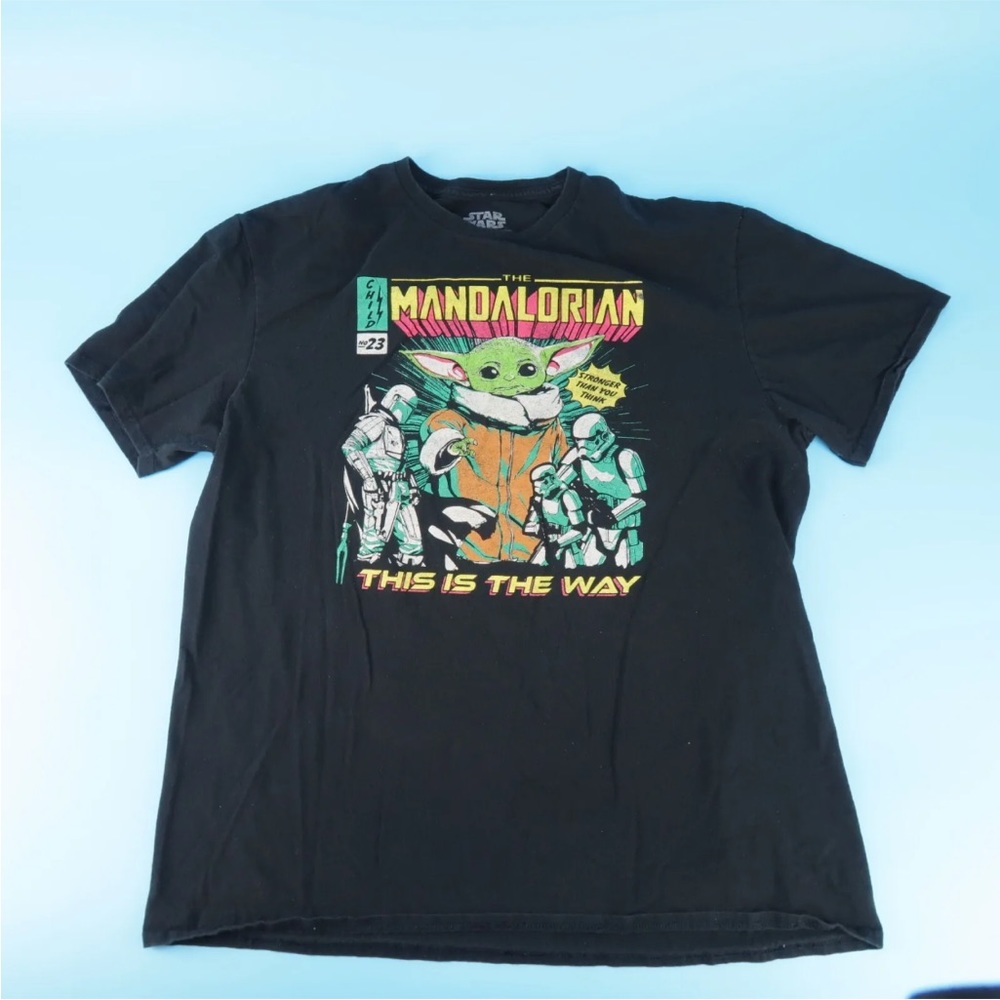 Star Wars T-Shirt The Mandalorian This is The Way Mens Size XL Black